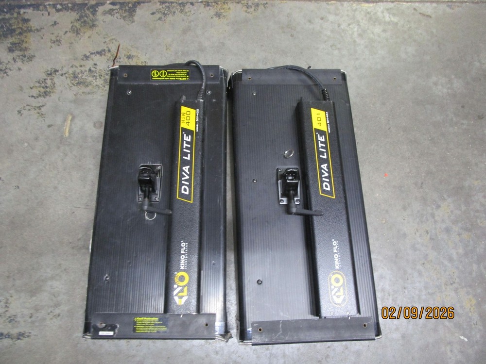 2 Kino Flo DIV400 & 401 DIVA LITE