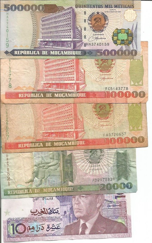 AFRICA LOT 6 DIFFERENT NOTES. SAME IN SCAN. 4RW 02GEN