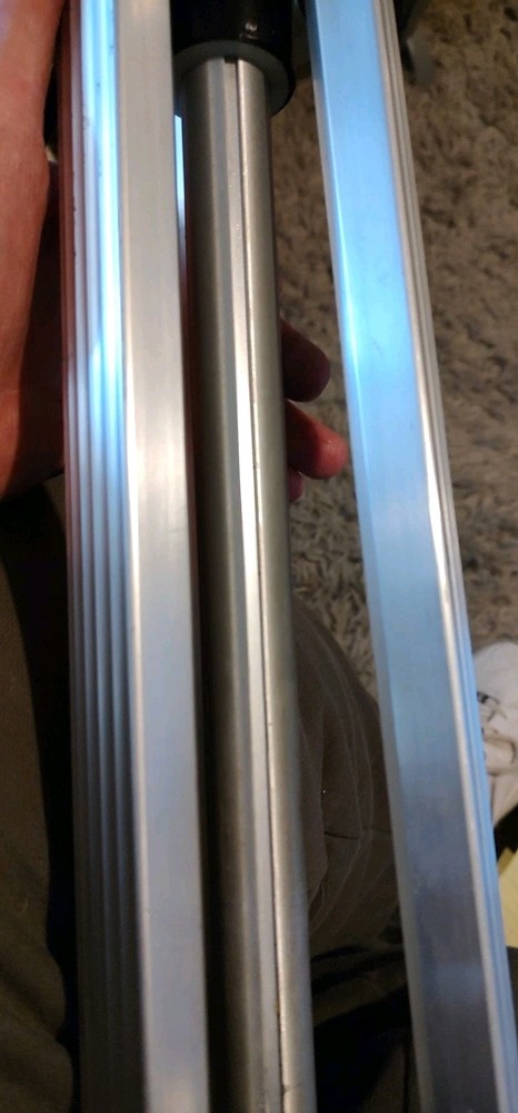 Lentar 3 Section Elevating Tripod Model No. TD-7