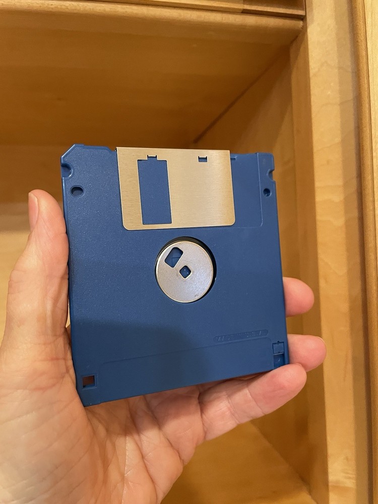 NEW IMATION 3.5" 2HD 1.44MB IBM Formatted Neon+ 22 Diskettes