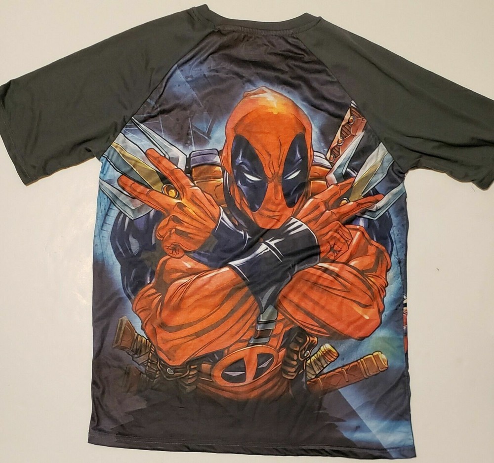 Deadpool T-Shirt Medium Oversized Print Marvel Comics Character