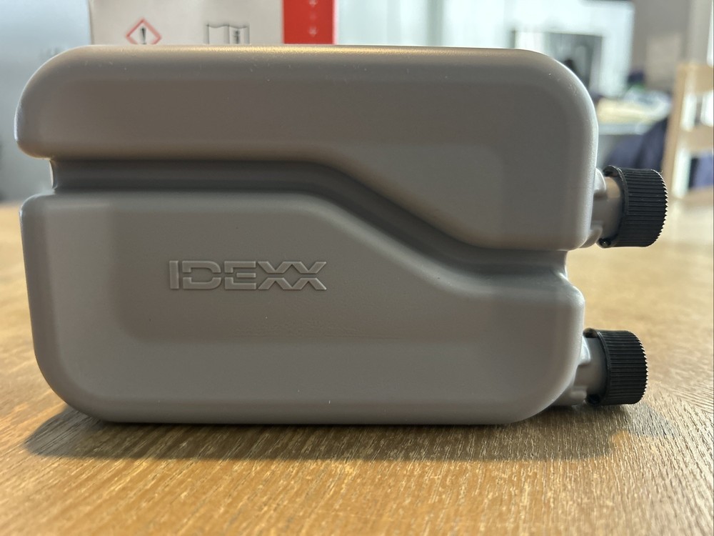 IDEXX ProCyte One Reagent Pack Exp 3-26