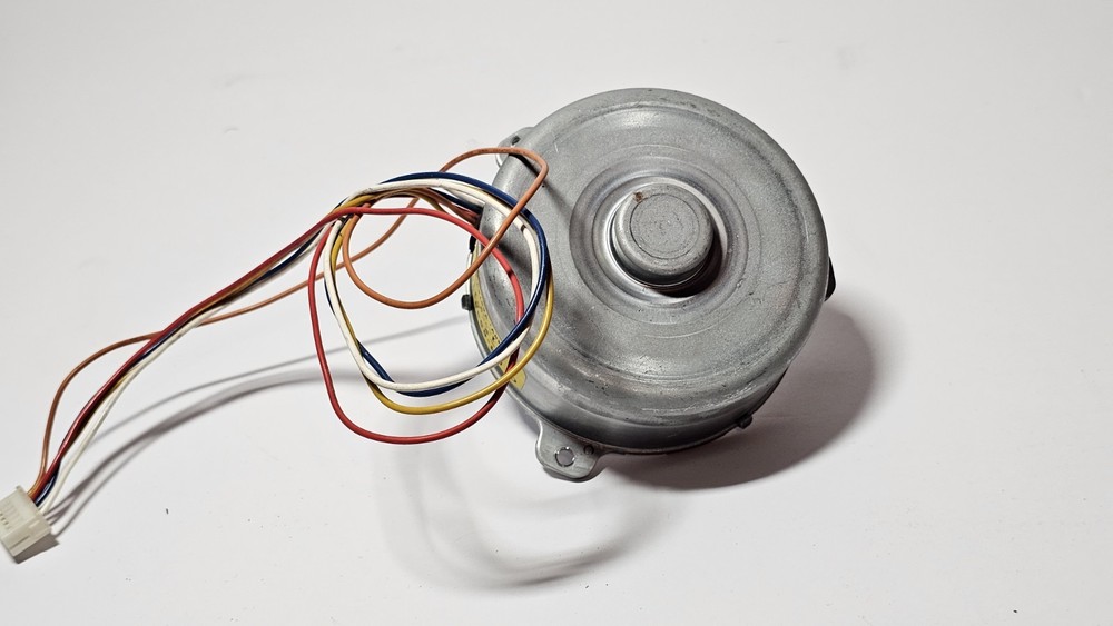 Noritz DR-8538-904 Tankless Water Heater Blower Fan Motor CZL 140VDC 45W