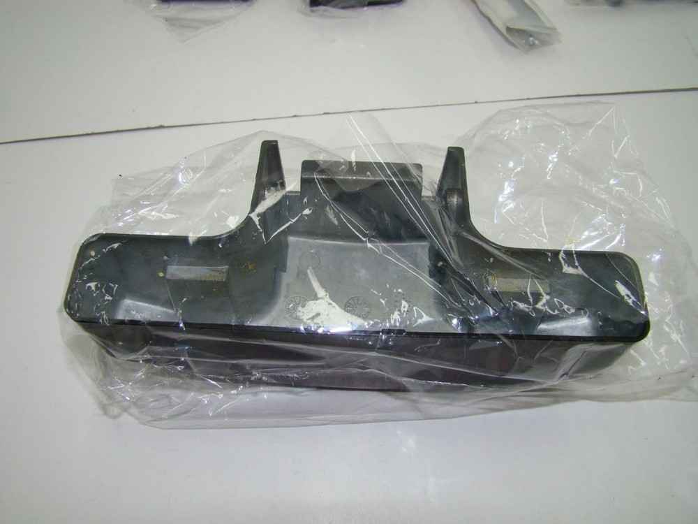 Falcon 1690 Concealed Vertical Rod Touch Bar Exit Device Missing Vertical Rods