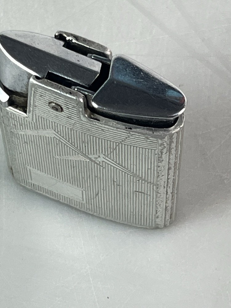Vintage Ronson Liteguard Varaflame Silver Tone Lighter
