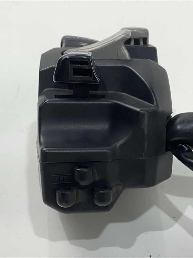♻️ Honda CBR 650F (RC 96) 2017 - 2018 Left Switchgear Handlebar Controls ♻️