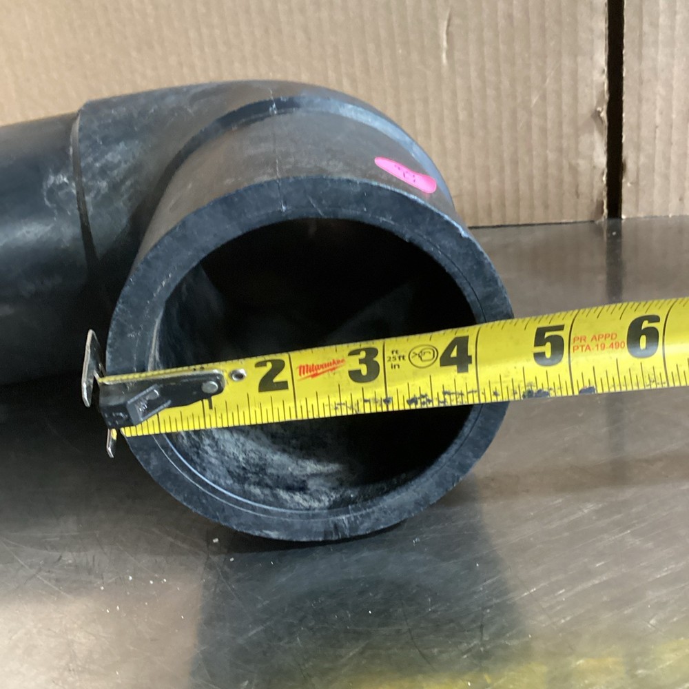 90 Degree Elbow Black 4 IPS, 3.5” Inner 4.5” Outer