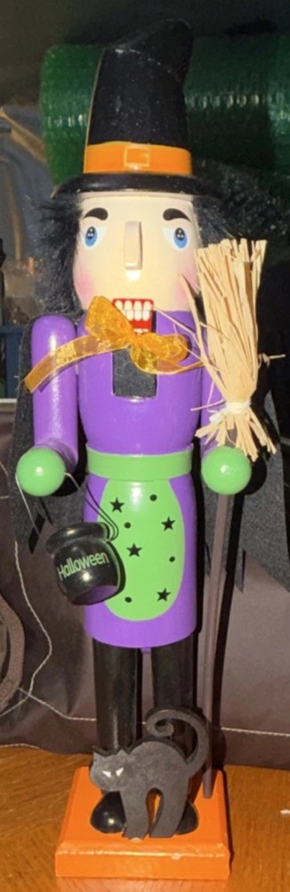 Nantucket Distributing Halloween Witch Nutcracker with Black Cat Decorative
