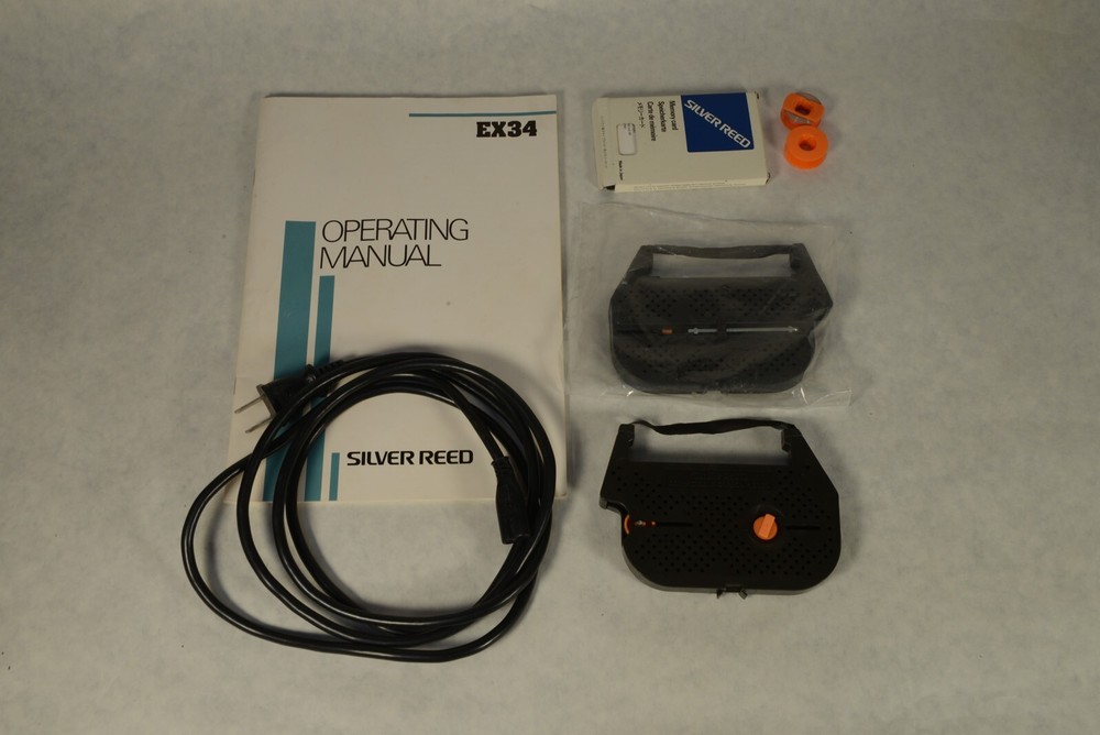 JH1752 Silver Reed EX34 Electric Typewriter