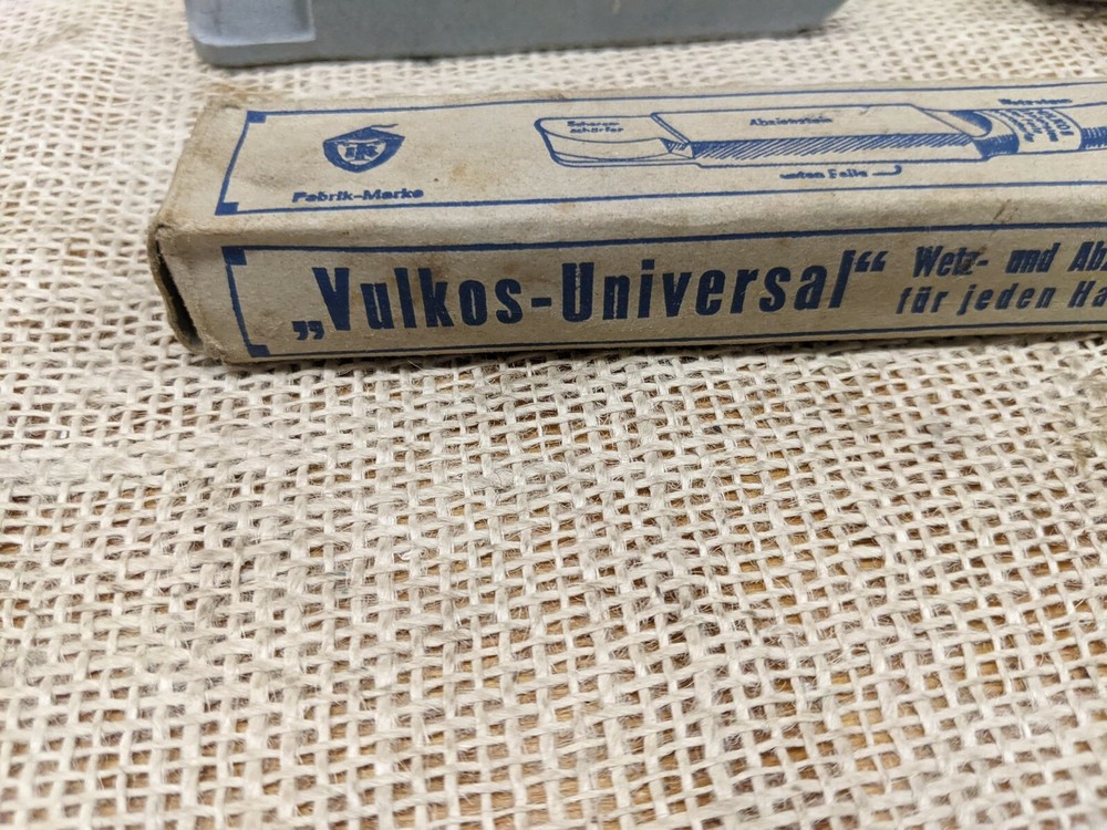 Vulkos Universal German sharpening stone, with box