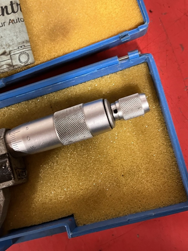 Central Tools Micrometer 6123