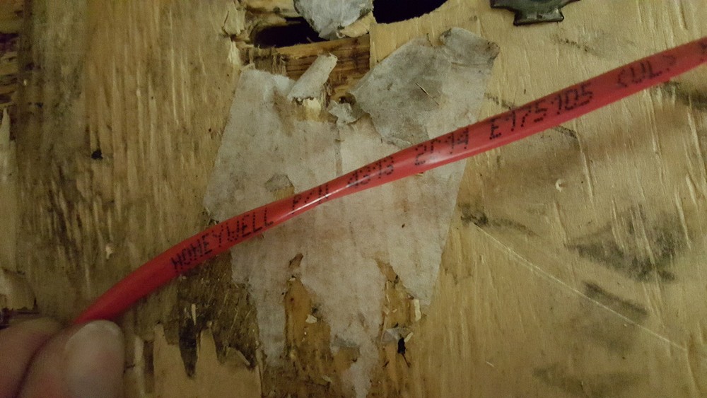 Southwire Genesis 4313 14/2C Solid Riser Fire Alarm/Security Cable Red /100ft