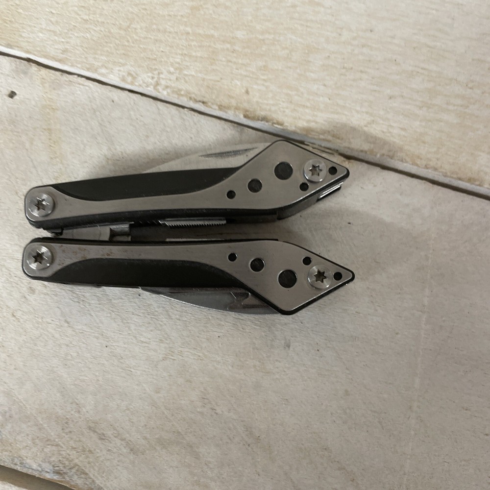 CABELAS SMALL 7 Tool Pocket Knife PLIERS MULTI-TOOL Silver & Black Fast Ship