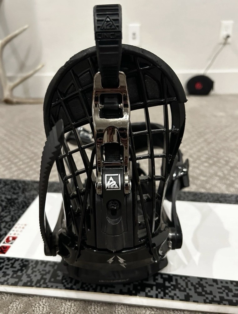 K2 cinch Black Snowboard Bindings Composite Baseplate 4x4 Mount