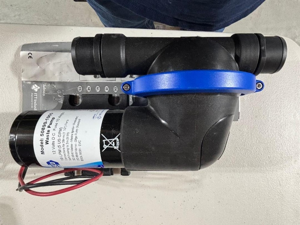 JABSCO 50890-1000 Marine Shower & Bilge Pump 12V DC 10 Amp DIAPHRAGM STYLE! NOS!