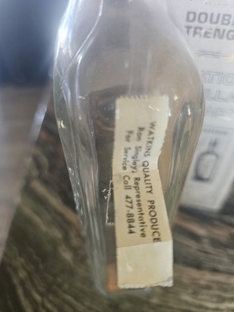 WATKINS ANTIQUE imitation vanilla extract Bottle and Box!