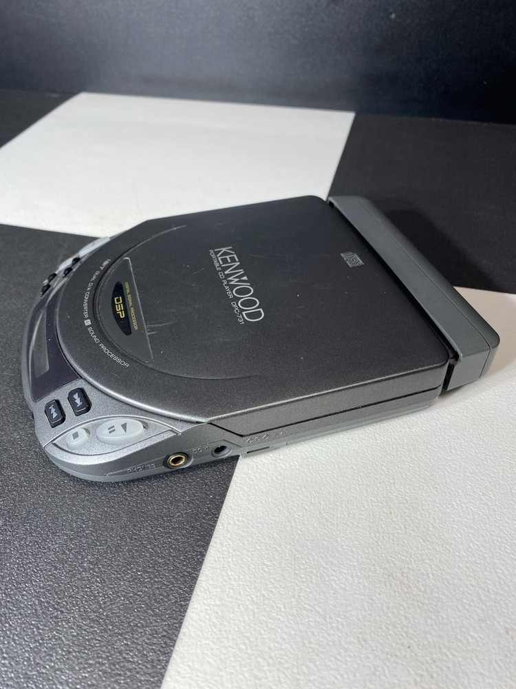 Kenwood DPC-731 Portable Compact Disc Player AS IS