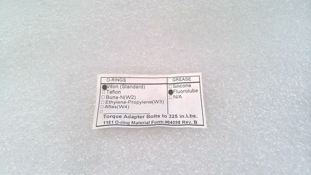 CS DGAEB VALVE BLOCK 2-BOLT MOUNT ADAPTER, FOR USE WITH FLUOROLUBE