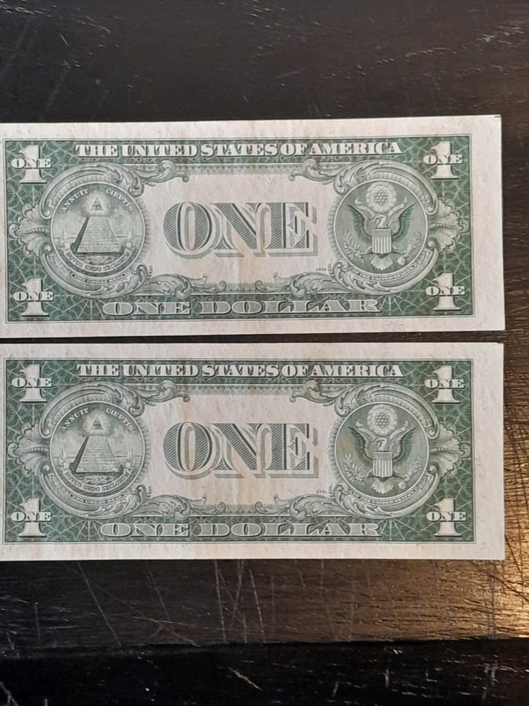 1935 E $1 Silver Certificates 2 Consecutive Notes