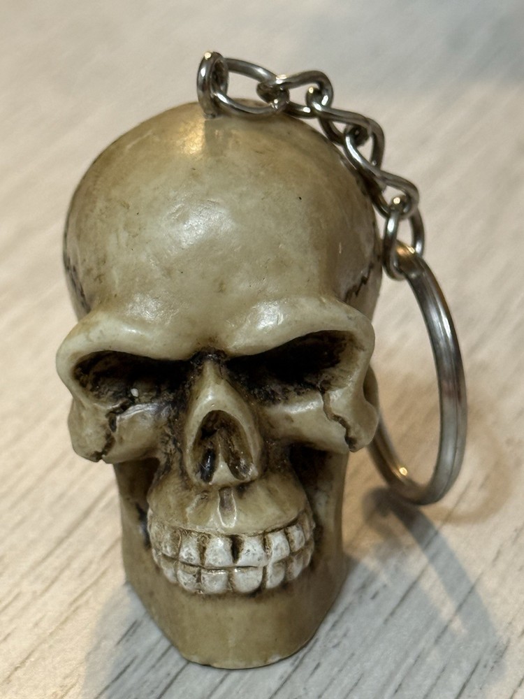 Skull Keychain , 2007 Summit 1 1/2" tall - NOS