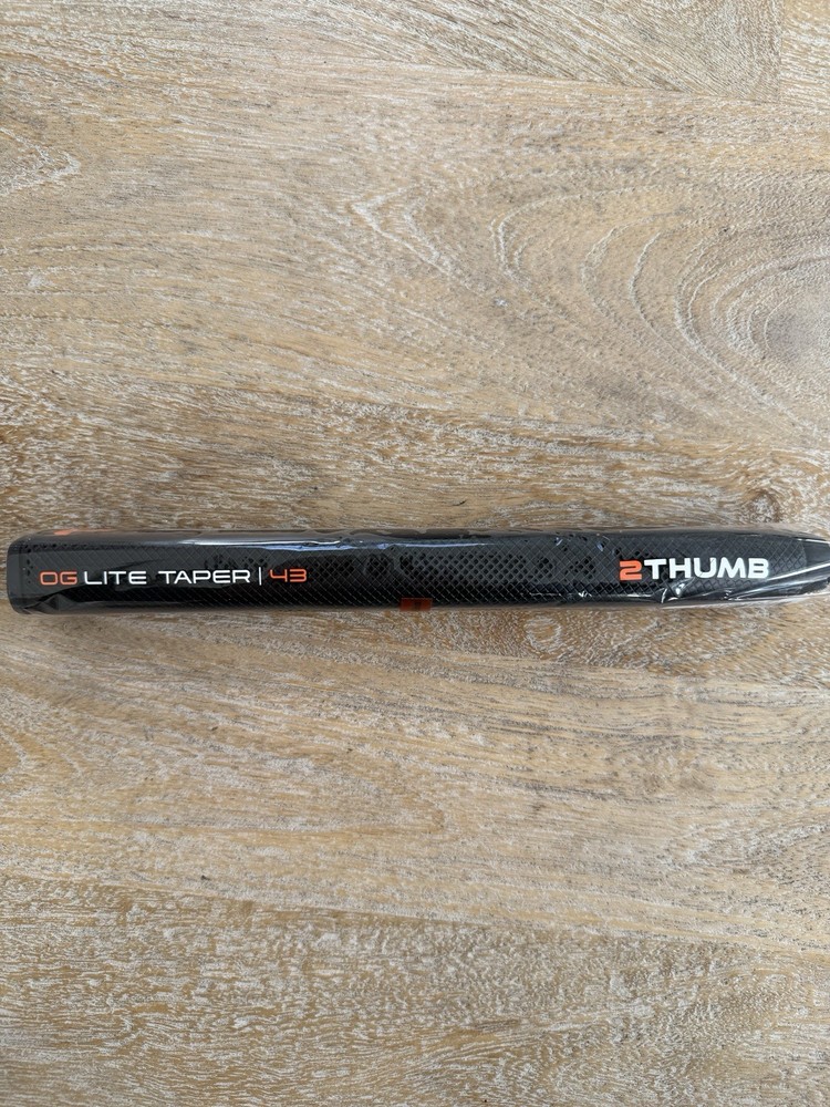 2Thumb OG LITE TAPER 43 Putter Grip - Black