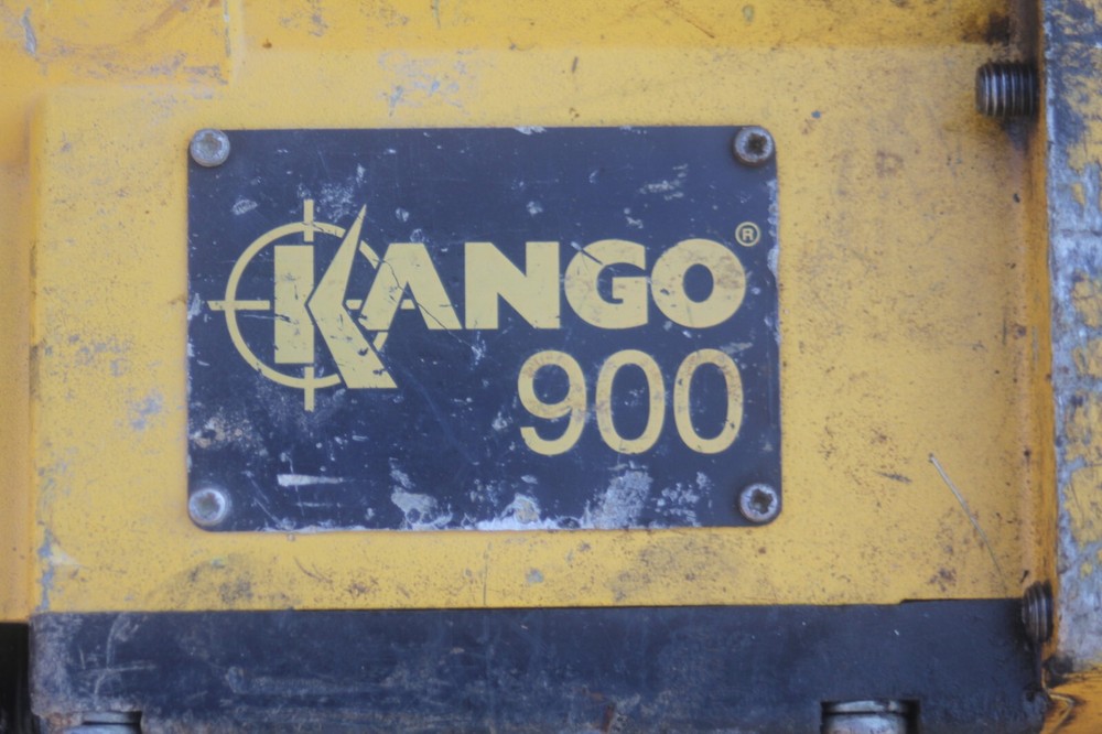 Kango 900 Electric Jackhammer w/box