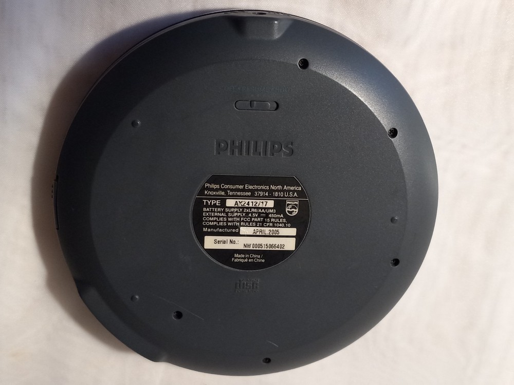 Vintage Philips Portable CD Player. #C. ID#4