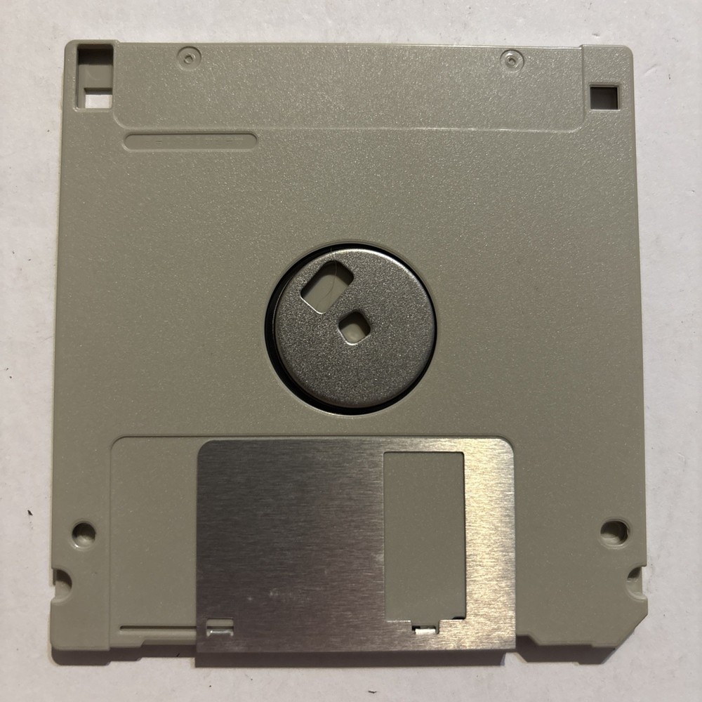 3.5" Floppy Disk McAfee DOS Install Diskette Version 2.5.2 Vtg Computing 1996