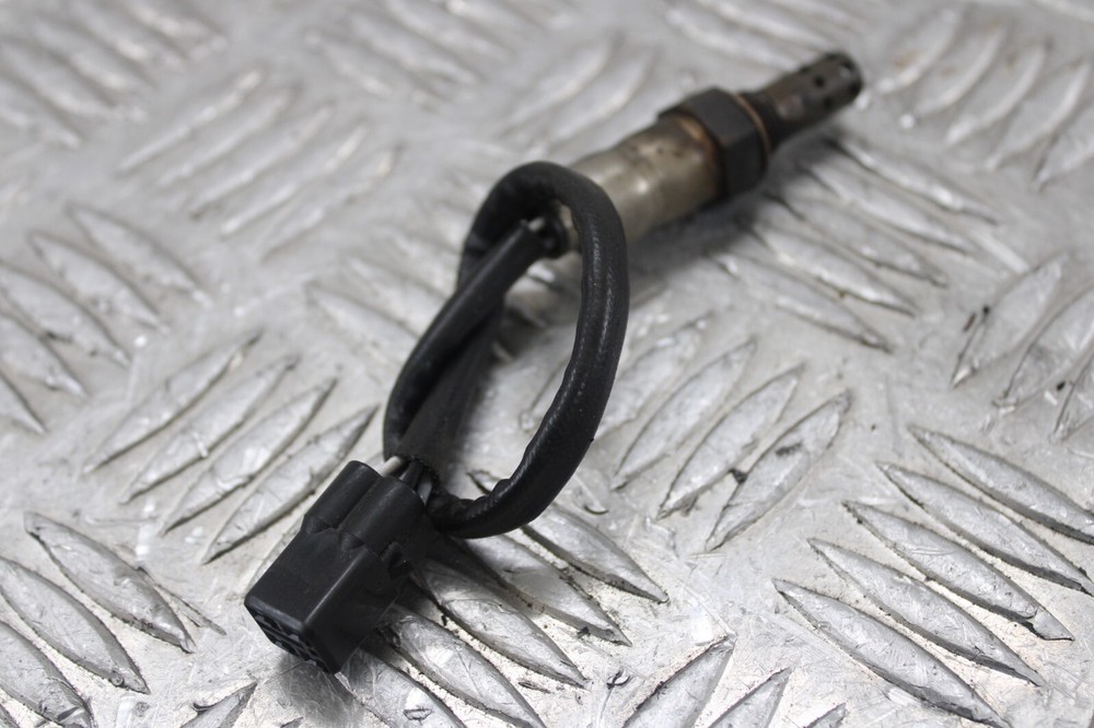 Triumph Street Twin 900 2018 exhaust lambda sensor 2016 - 2018