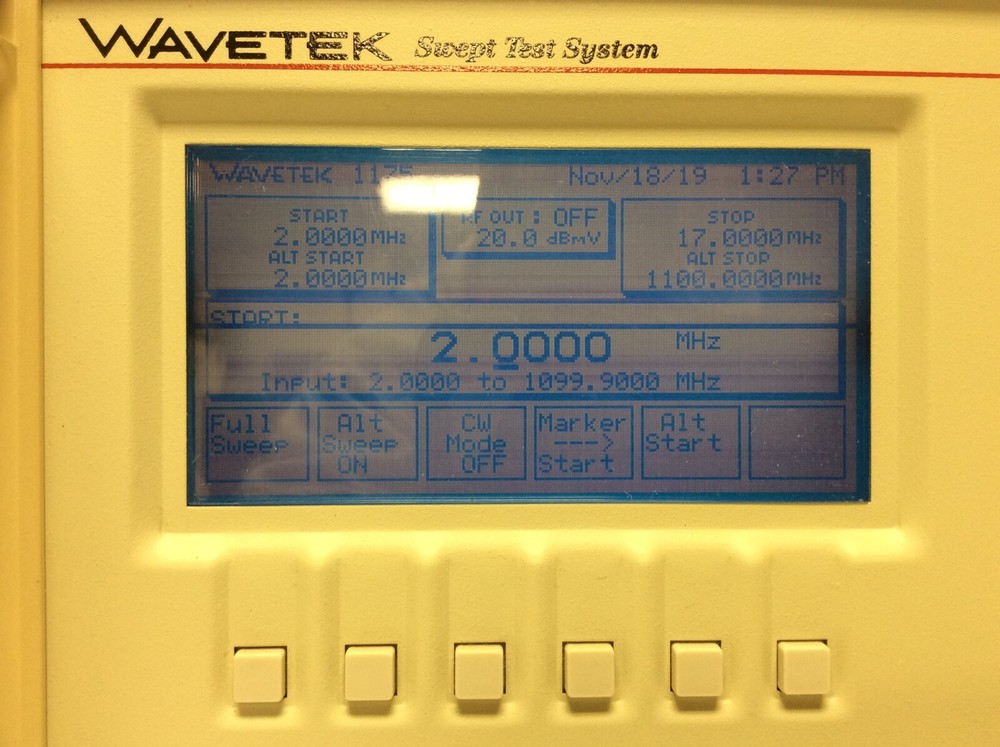 Wavetek Sweep Test System Benchmark 1175 RF Scalar Analyzer Manual & 2 Cables
