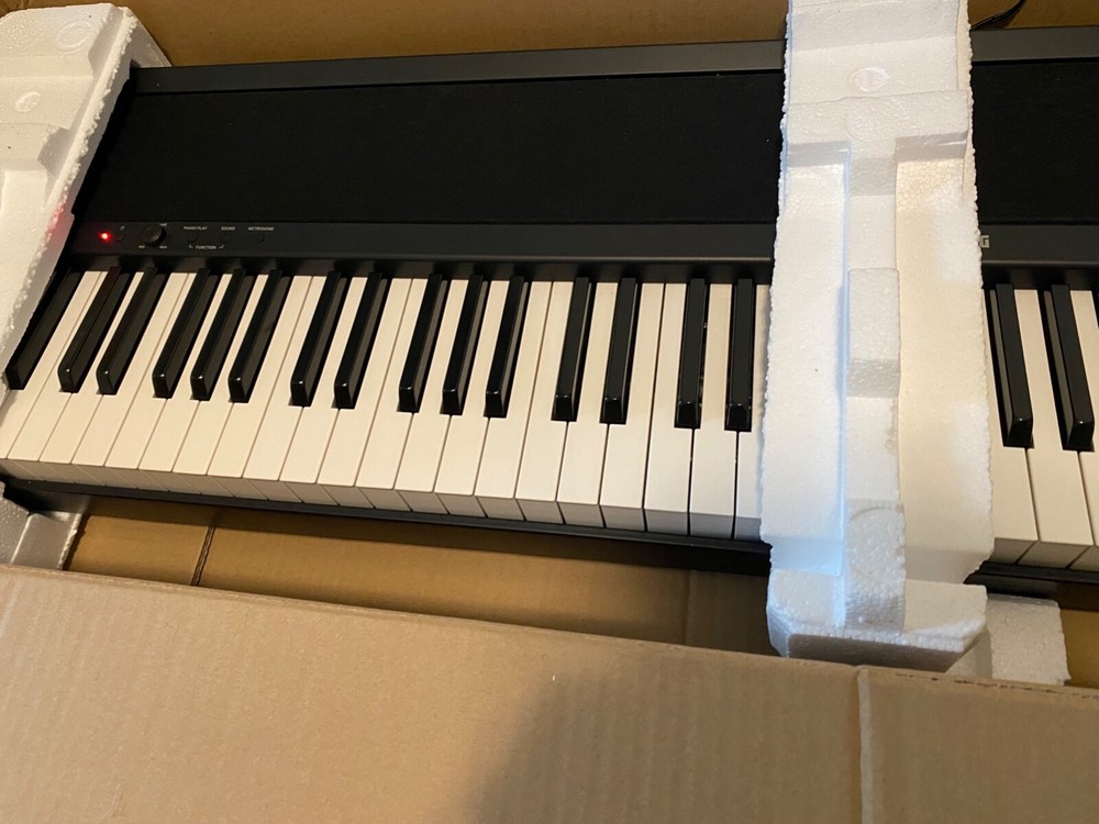 Korg B2BK 88-Key Digital Piano