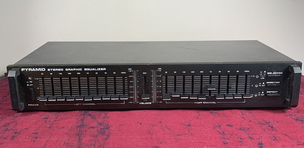 Pyramid SEA-4600 Stereo Graphic Equalizer