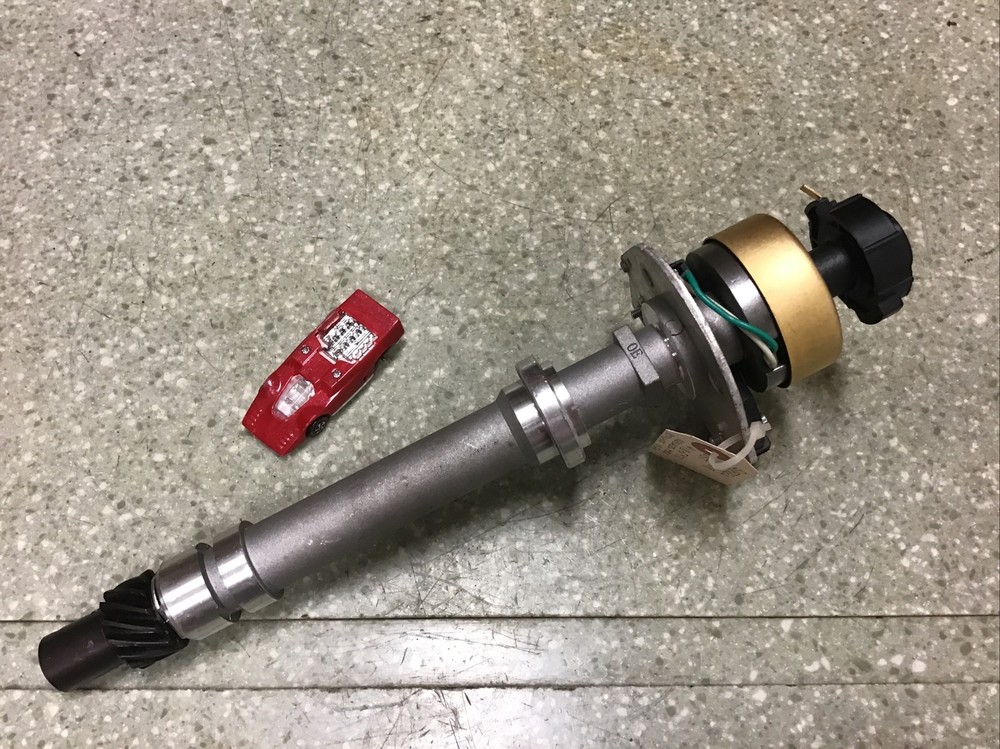 Sierra 18-5476 V6 Marine Distributor