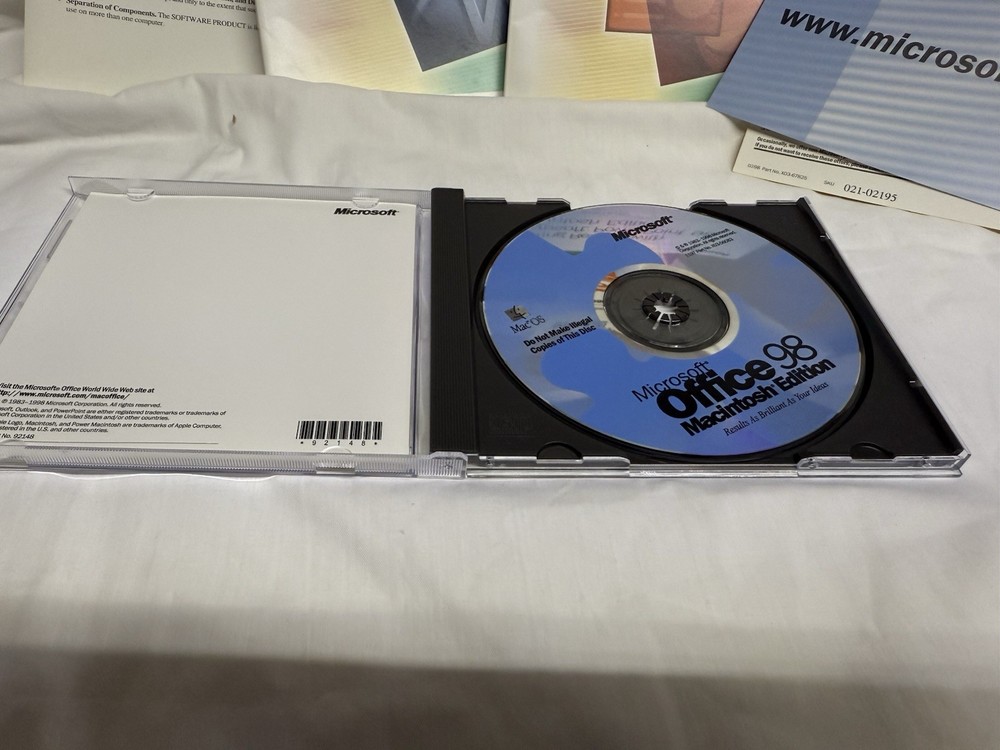 Microsoft Office 98 Macintosh Edition Complete W/Booklets - Untested - Big Box
