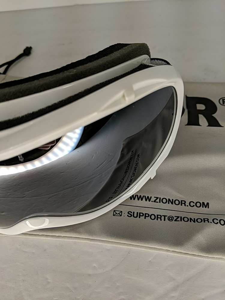 NWT Zionor Ski Snowboard Goggles White Frame Mirrored Lens Adjustable Strap
