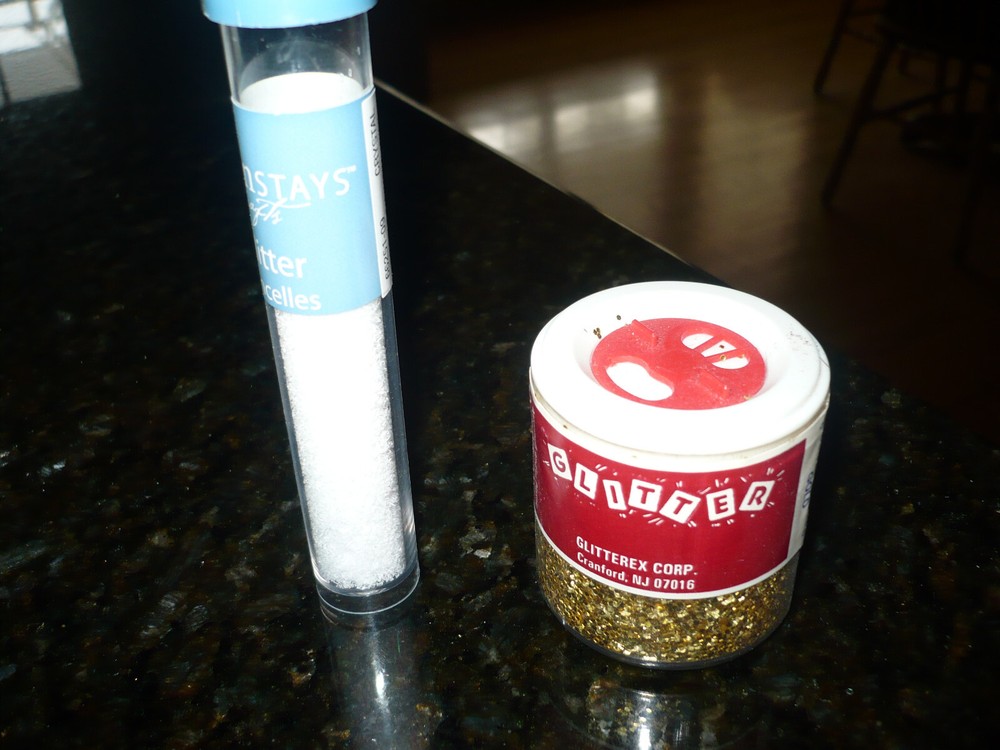 GLITTER ***8 JARS*** NEVER USED