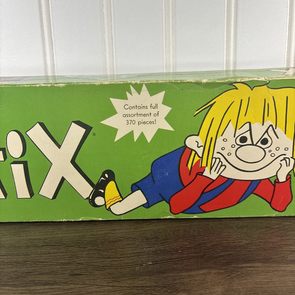 Vintage D-Stix 3 Dimension Construction Set 501 For Engineers
