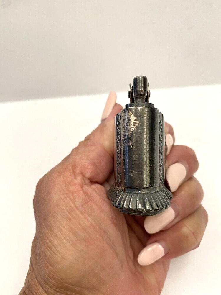 VINTAGE ART DECO RONSON DIANA SILVERPLATED TABLE LIGHTER