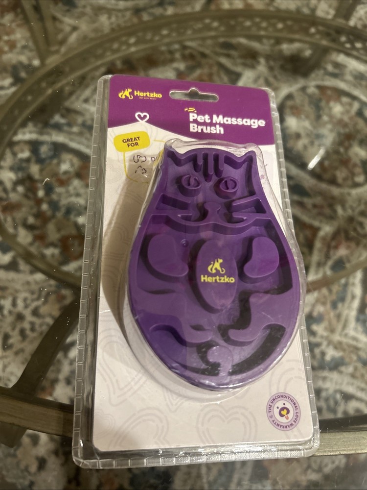 Hertzko pet massage brush New
