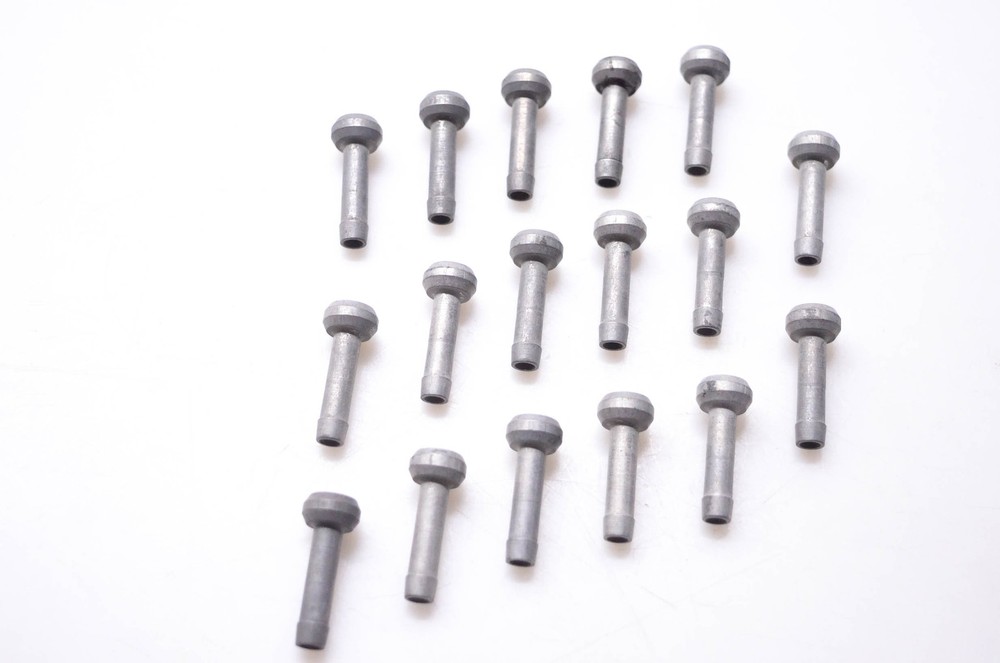 Aftermarket 25425A1 Body Stems Qty 17 NOS