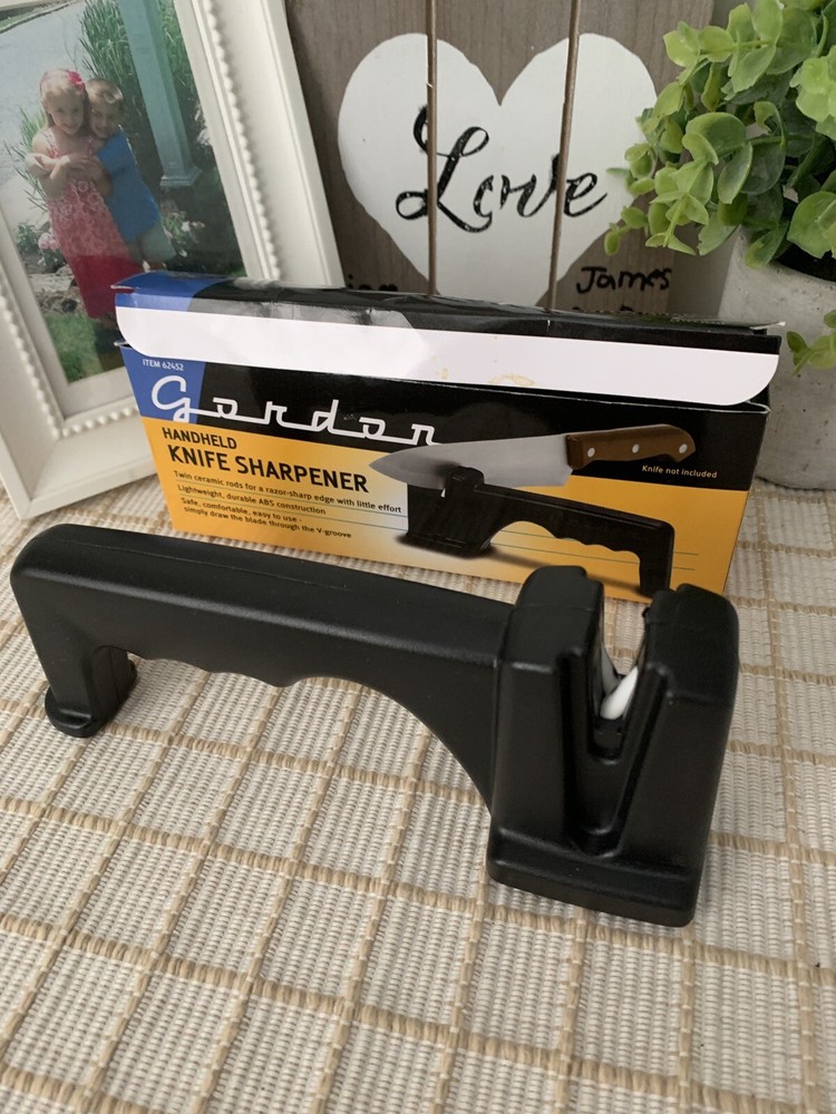 Gordon Hand Held Knife Sharpener V Groove Twin Ceramic Rods