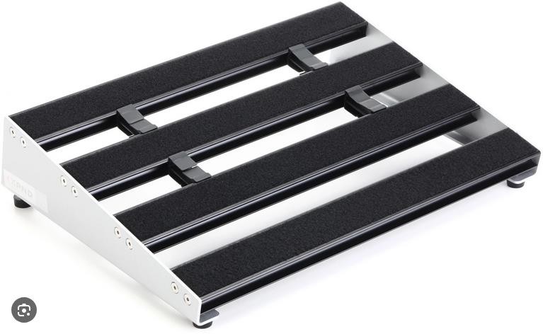 D'Addario XPND Core Double Row Pedalboard