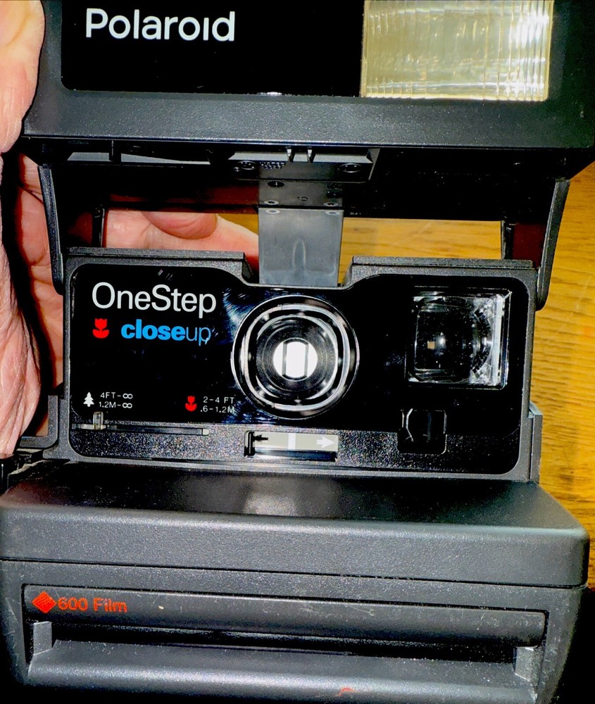Polaroid One Step-Autofocus Instant Camera 600