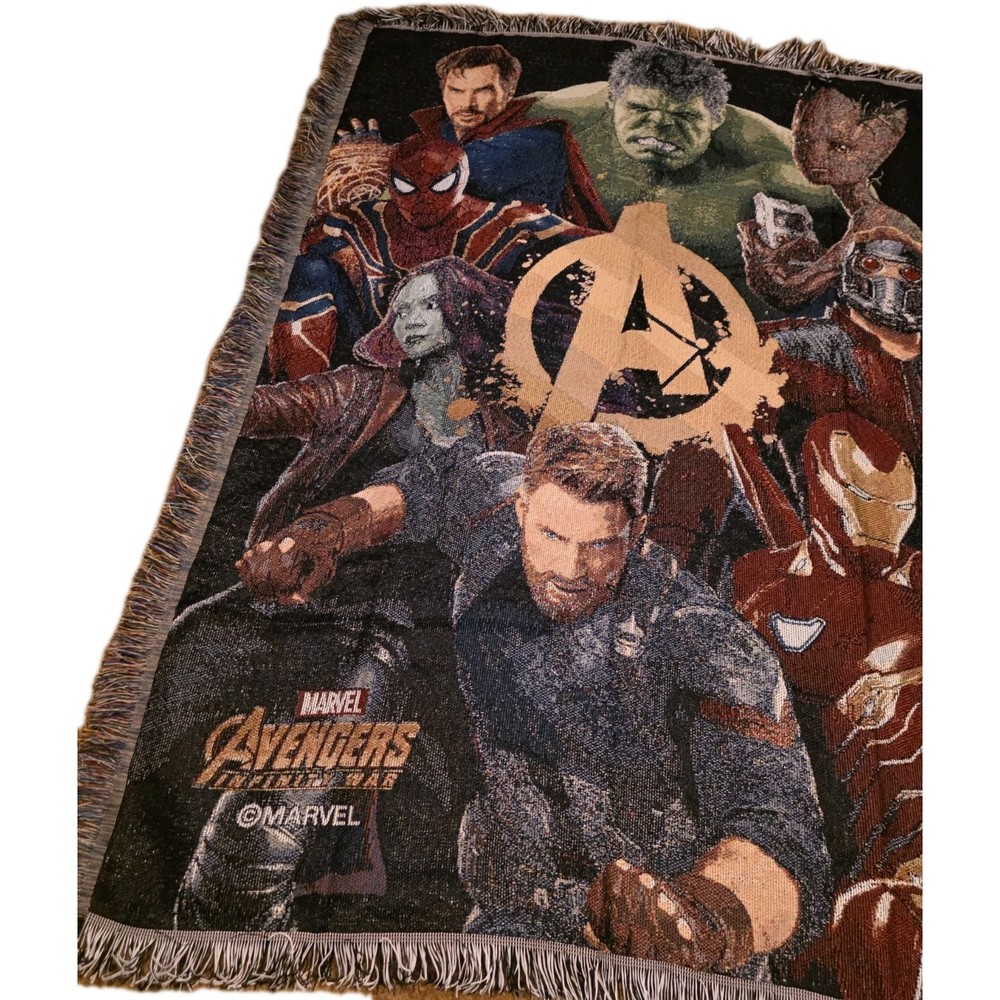 Marvel Avengers Infinity Wars Woven Throw 4' X 5'