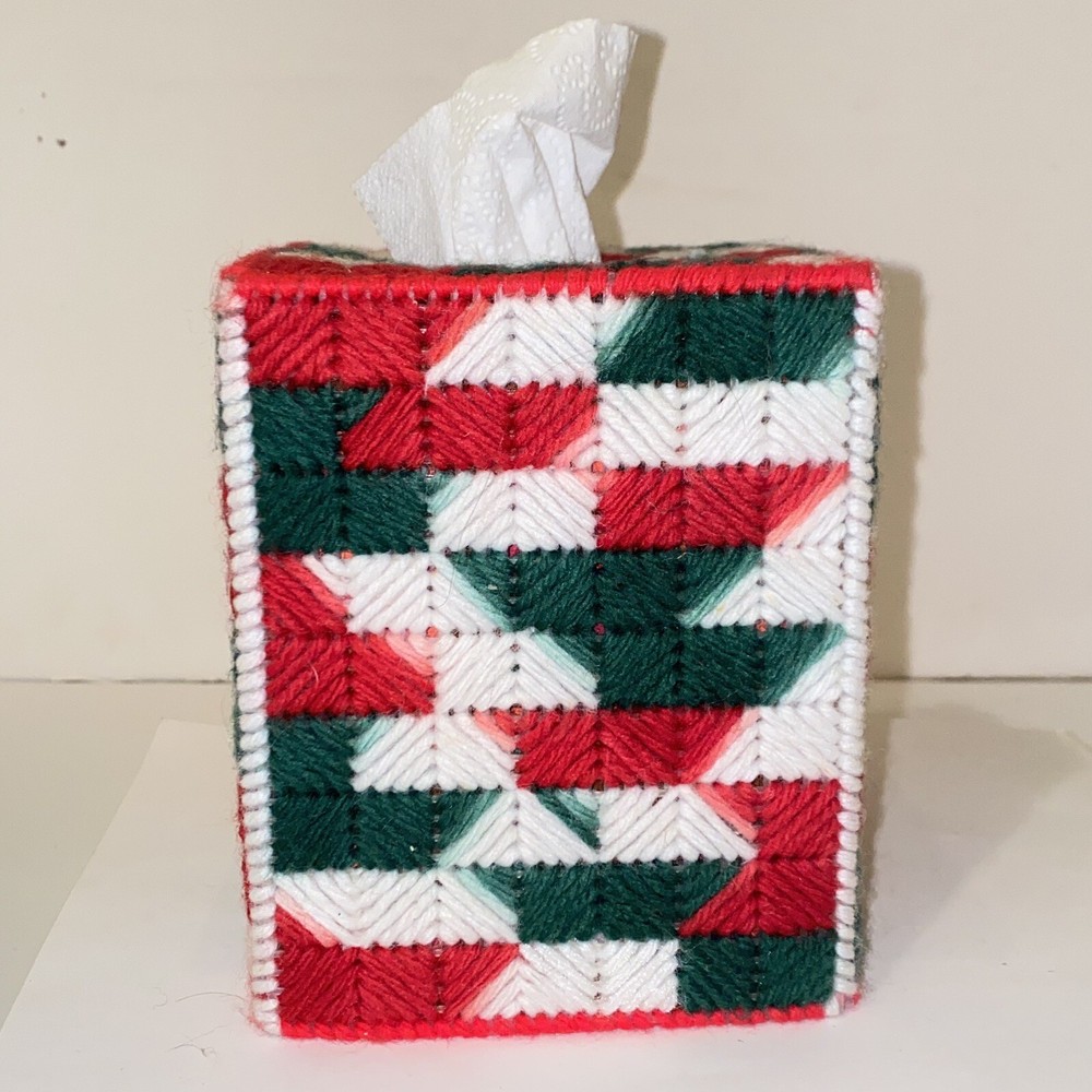 Vintage Decorative Christmas Tissue Box Cover Plastic Canvas Needlework