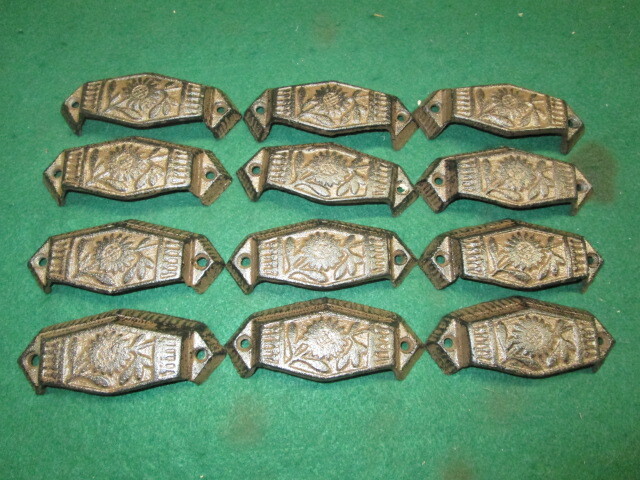 12 CAST IRON BROWN PULLS DRAWER CABINET BIN HANDLES RUSTIC BARN DRESSER KNOBS