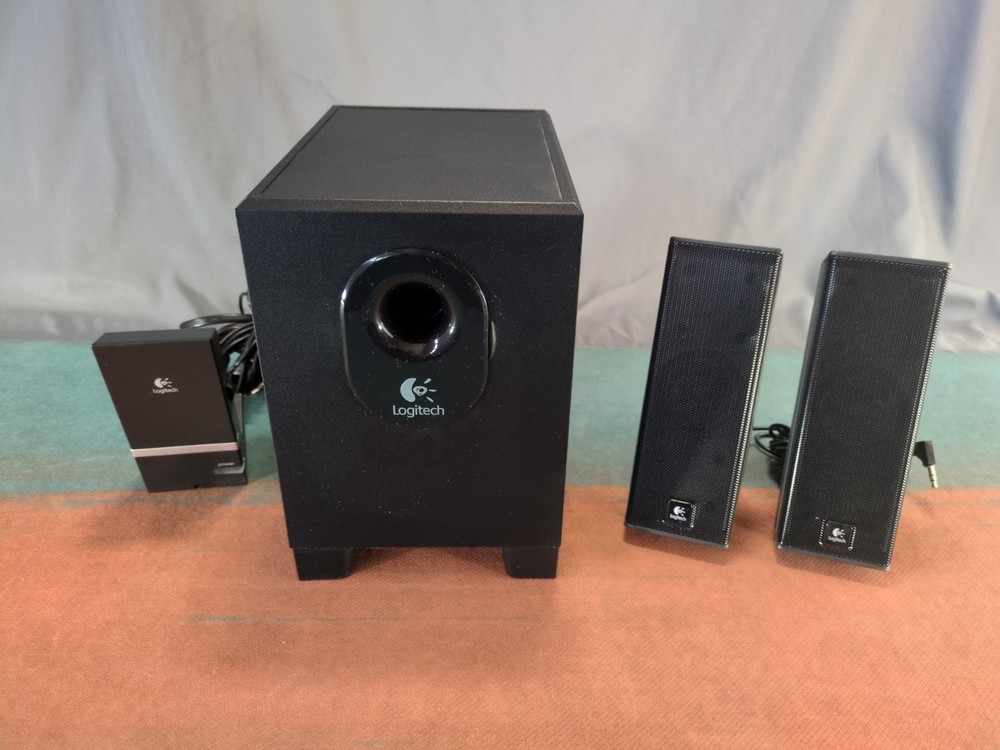 Logitech X-240 Computer PC Speakers with Subwoofer System 2.1 TESTED