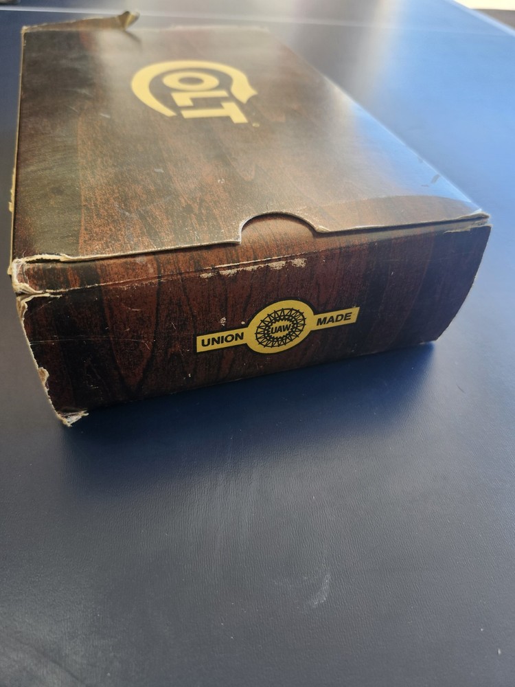 1980's Colt Python 4" Nickel wood grain Box W/ papers