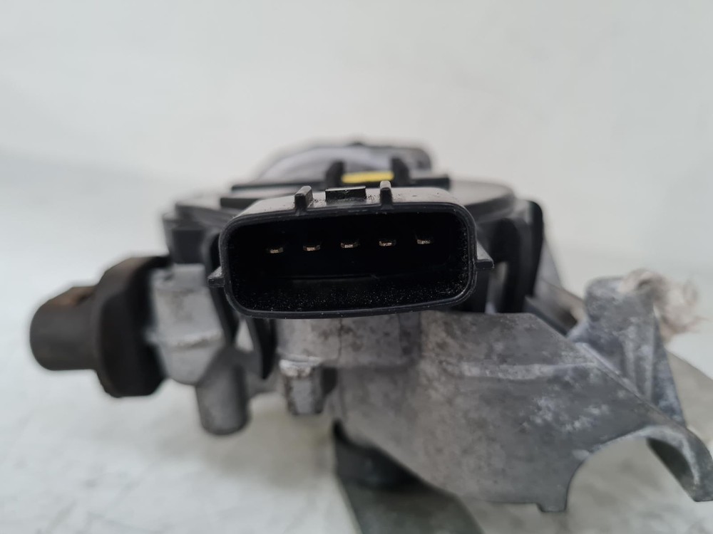 RENAULT CLIO IV 2016 FRONT WIPER MOTOR 5 DOOR HATCHBACK
