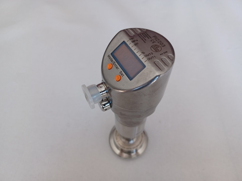 IFM electronic pressure sensor PI2203 new without original packaging